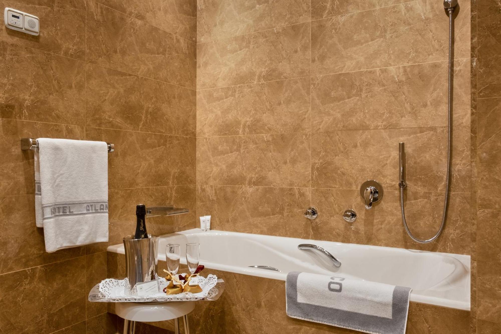 Hotel Atlantico Madryt